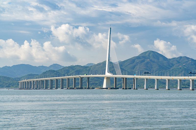 Shenzhen Bay Bridge — the main crossing into Hong Kong